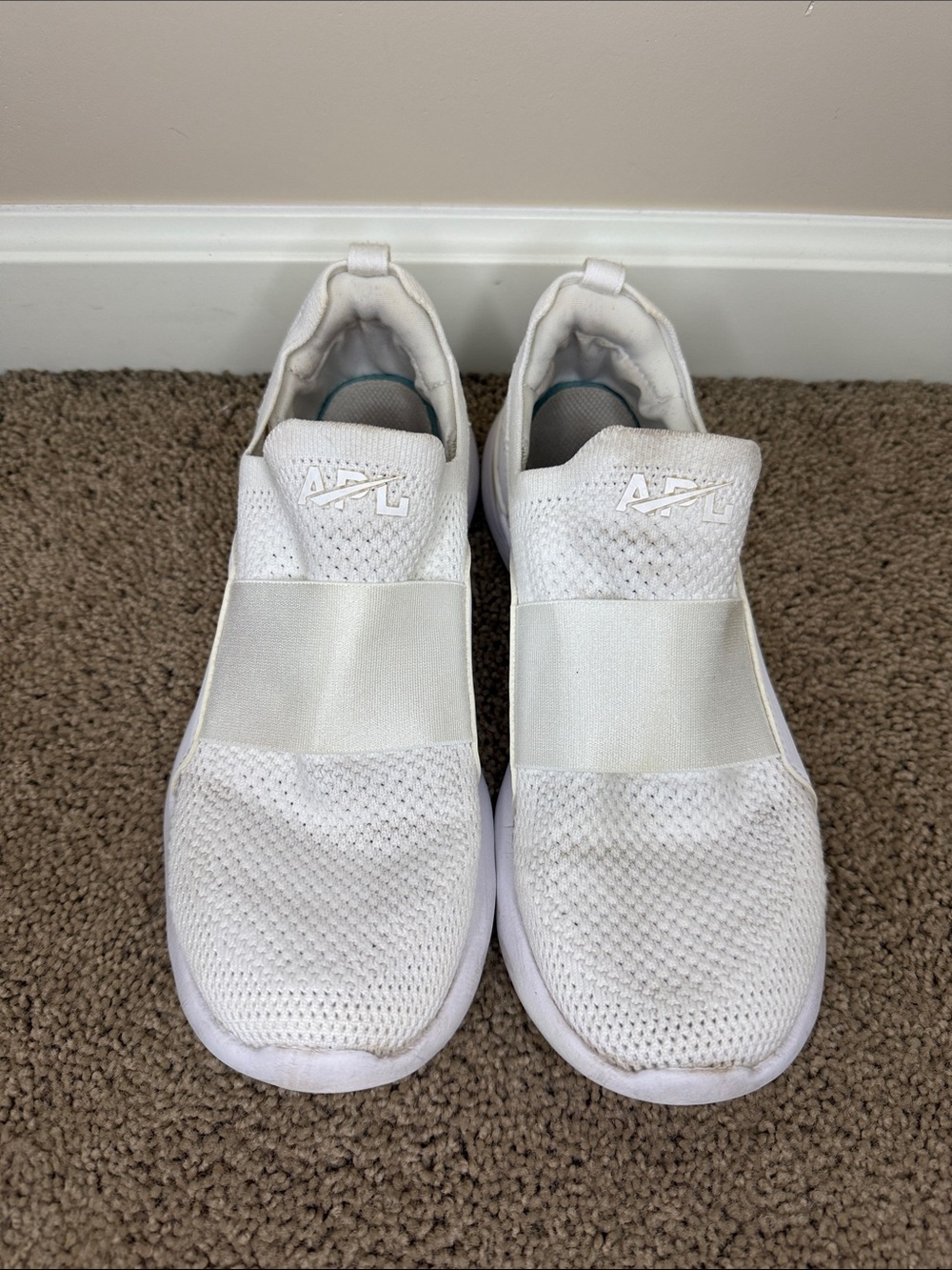 APL | White Slip-On Knit Sneakers with Elastic Strap | 8
